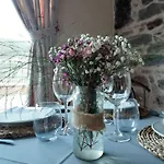 Marqués De La Moral Hotel Naveces