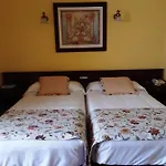 Marqués De La Moral Hotel Naveces