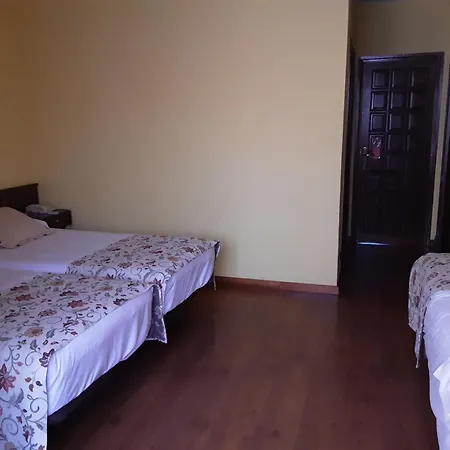 Marqués De La Moral Hotel Naveces