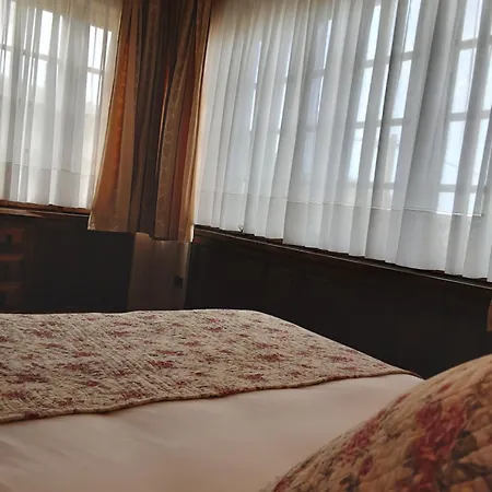 Hotel Marques De La Moral Naveces