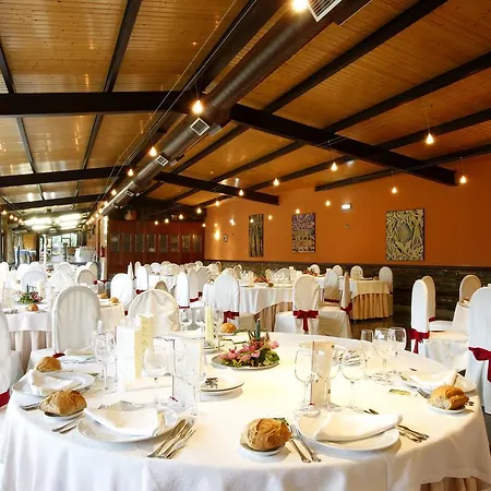 Hotel Marques De La Moral Naveces