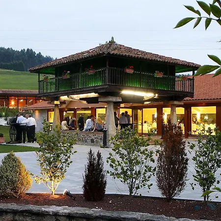 Marqués De La Moral Hotel Naveces