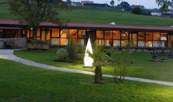 Marques De La Moral 3* Naveces