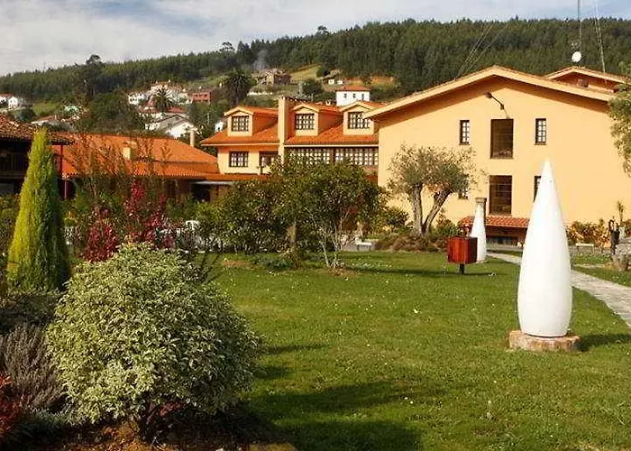 Marques De La Moral Otel 3*