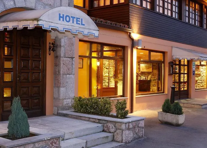 Otel Marques De La Moral 3*