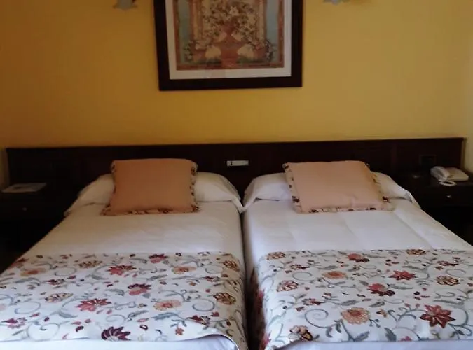 Marques De La Moral Otel Naveces