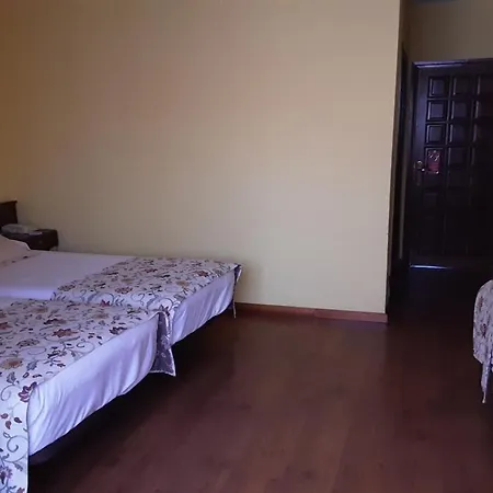 Marqués De La Moral Hotel Naveces