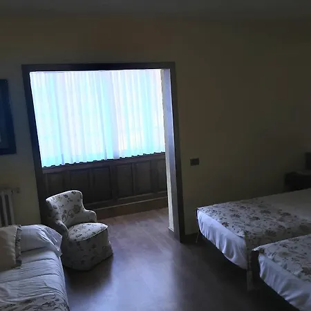 Marqués De La Moral Hotel Naveces